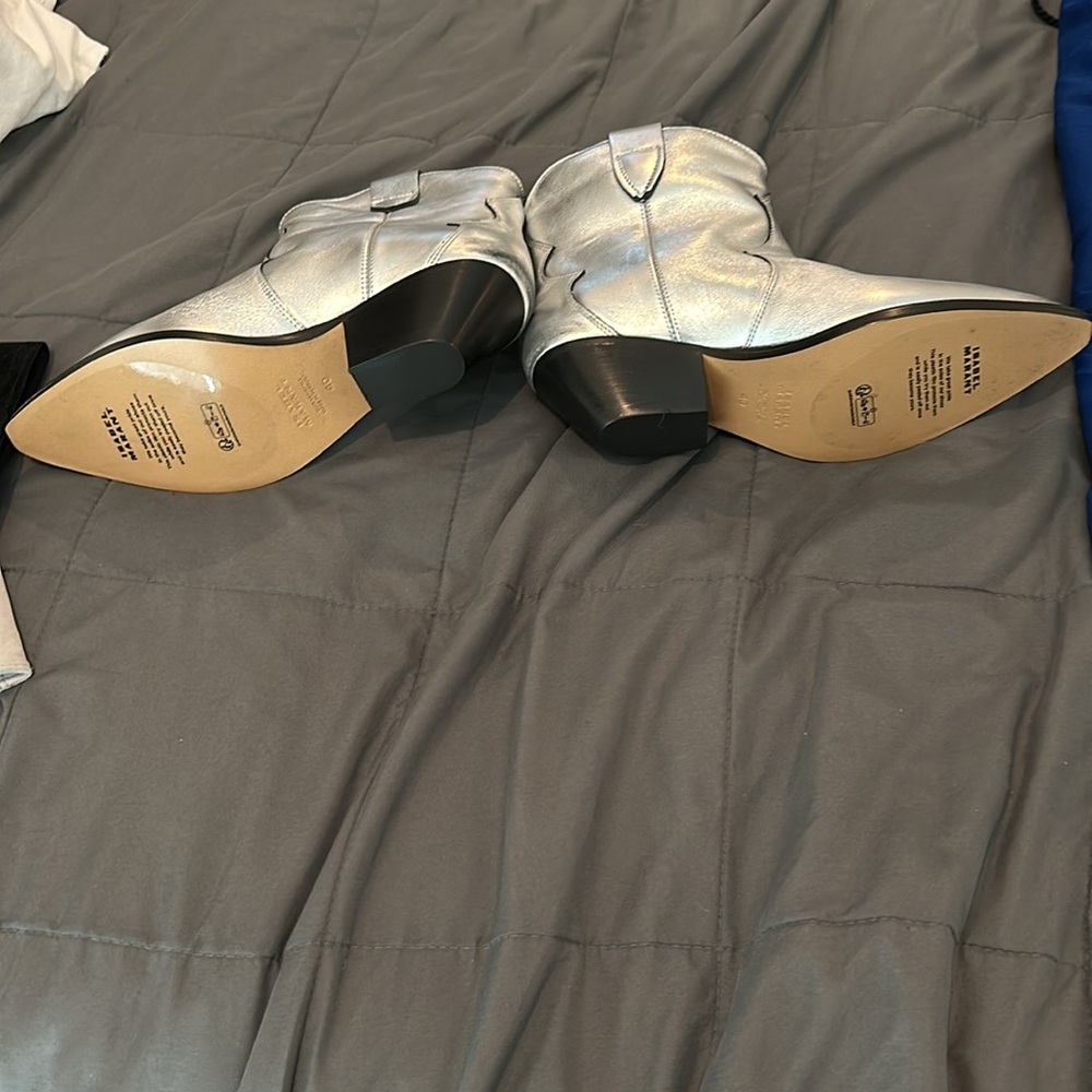 Isabel Marant gorgeous Brand New Never Worn silver distressed leather - Picture 4 of 6